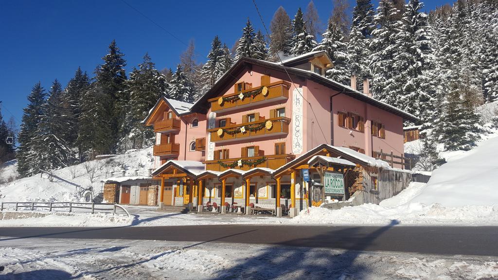 Hotel La Roccia Passo del Tonale Luaran gambar