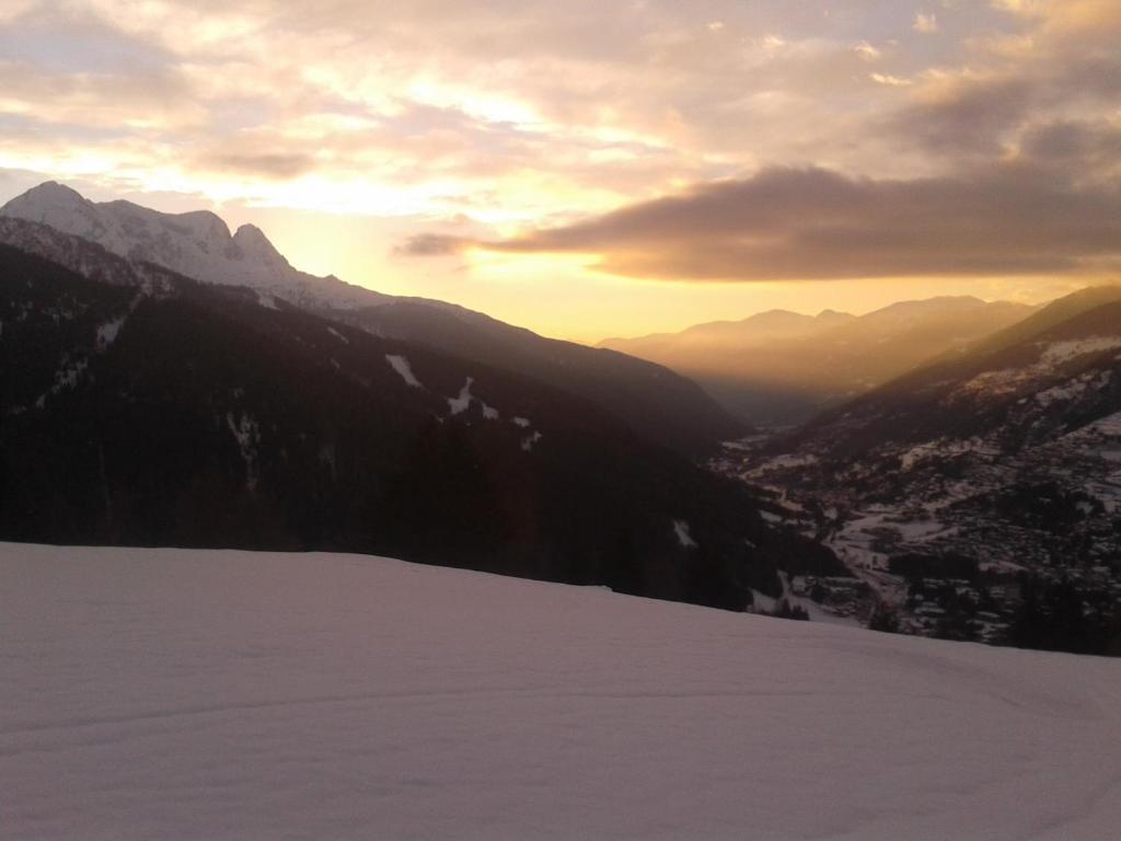 Hotel La Roccia Passo del Tonale Luaran gambar