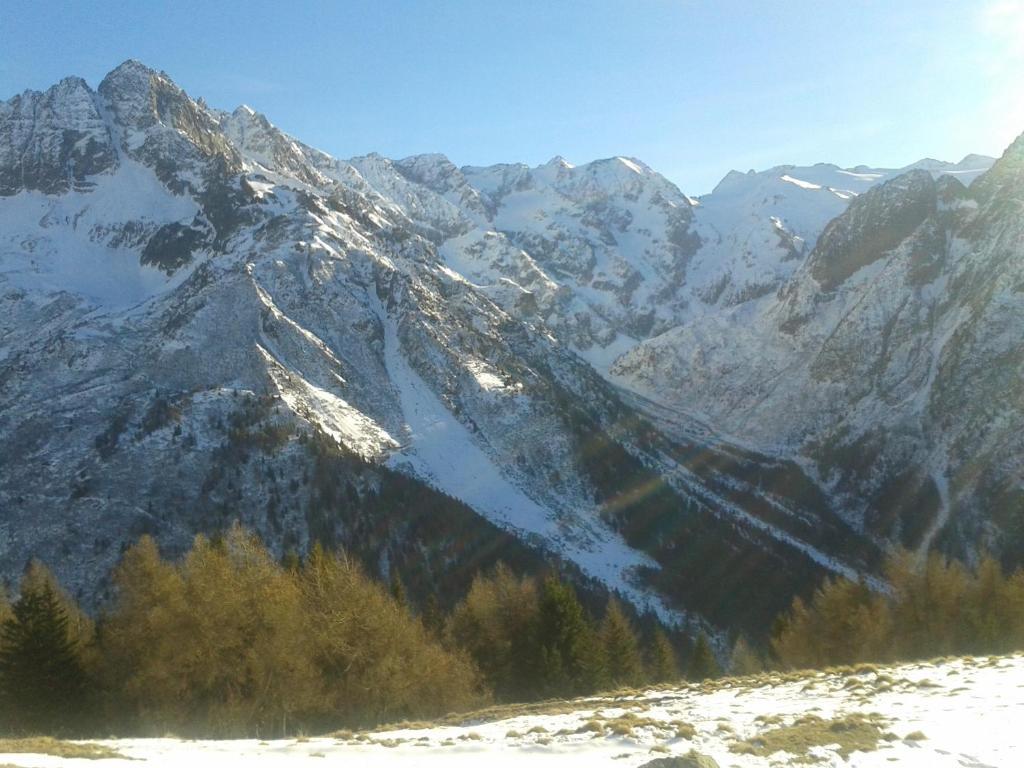 Hotel La Roccia Passo del Tonale Luaran gambar