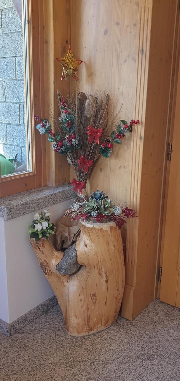Hotel La Roccia Passo del Tonale Luaran gambar